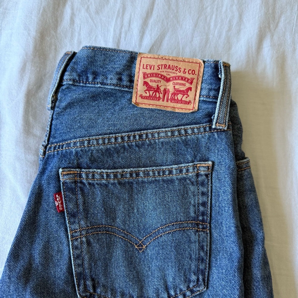 SOLD - Picture 4 of 4